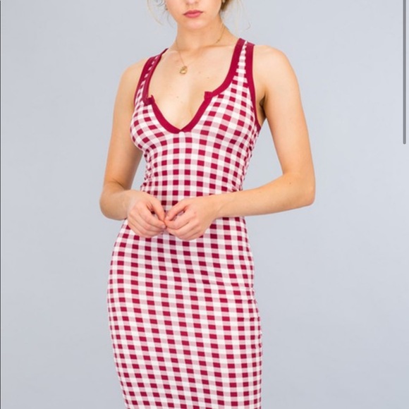 Back to the basics dress - Picture 2 of 6